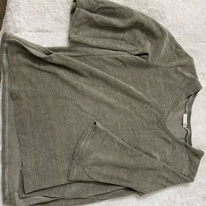 Cherish top size small